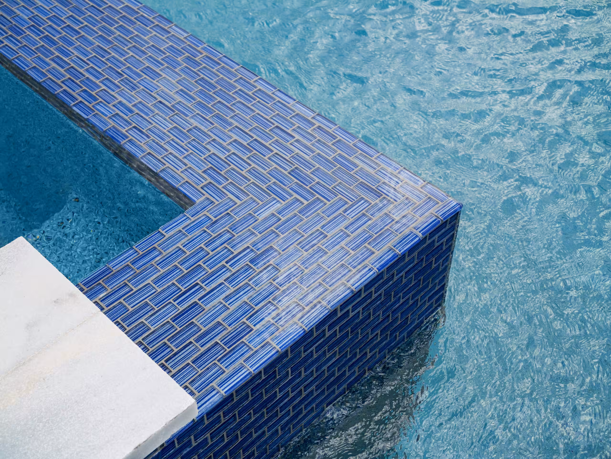 Pool Finish